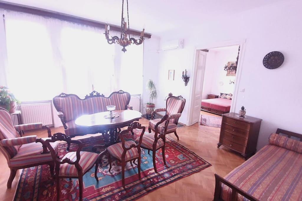 Romantic Villa - Pápa Esterno foto