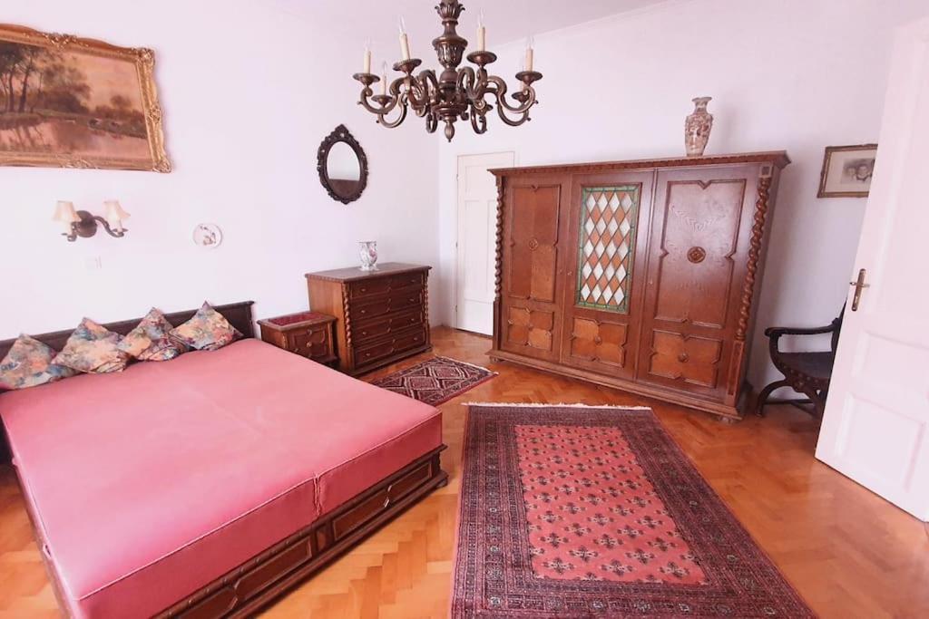 Romantic Villa - Pápa Esterno foto